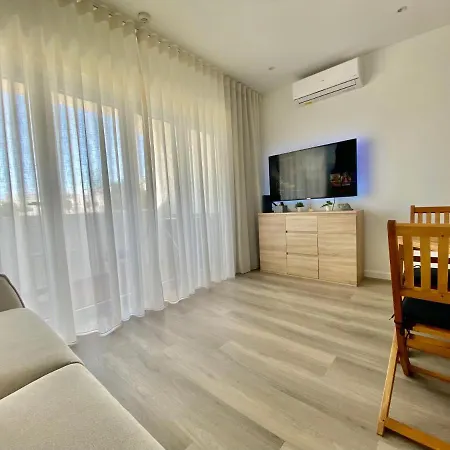 Fresh And Cosy Appt With Pool, Fiber, Largetv, Gaming * Albufeira